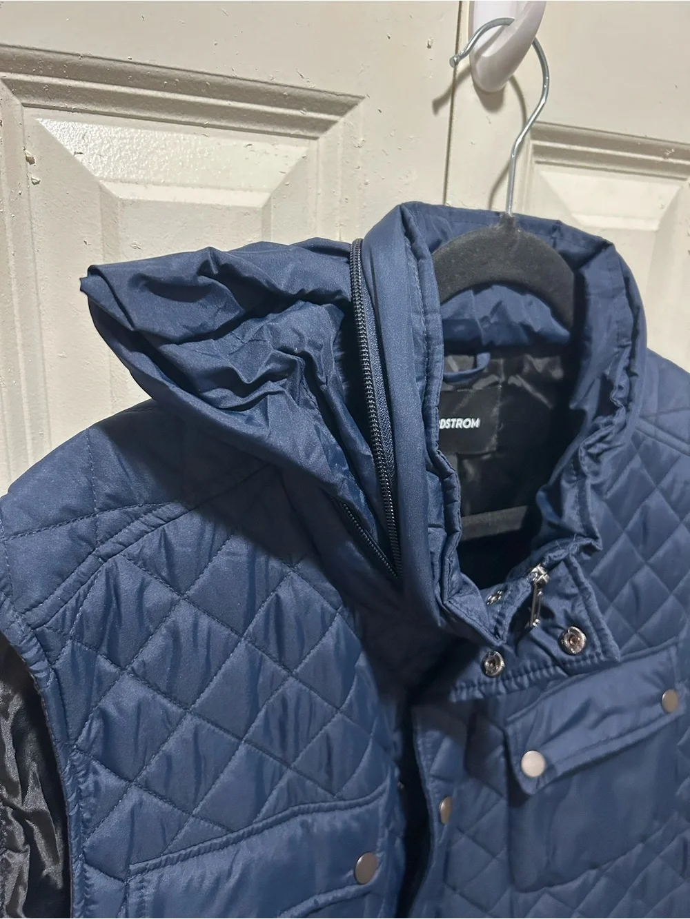 NWT Nordstrom Men’s Quilted Vest Navy Hooded , XL